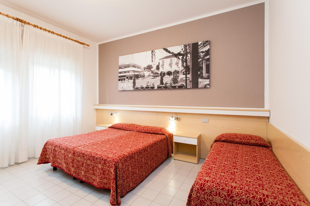 Residence Marina Lido di Jesolo Exteriör bild